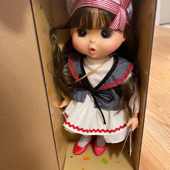 Nwt Mademoiselle Gege Akiba Japanese 15” Doll - Picture 6 of 9